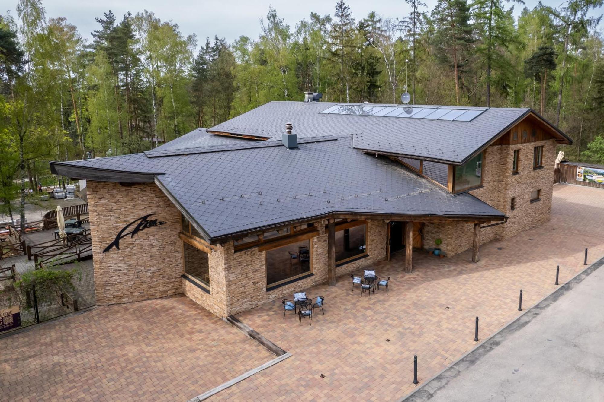 Archa Hotel Ołomuniec Zewnętrze zdjęcie